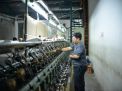 Salah Satu Proses Weaving CV. Garuda Solo Perkasa, Penggulungan Benang. 